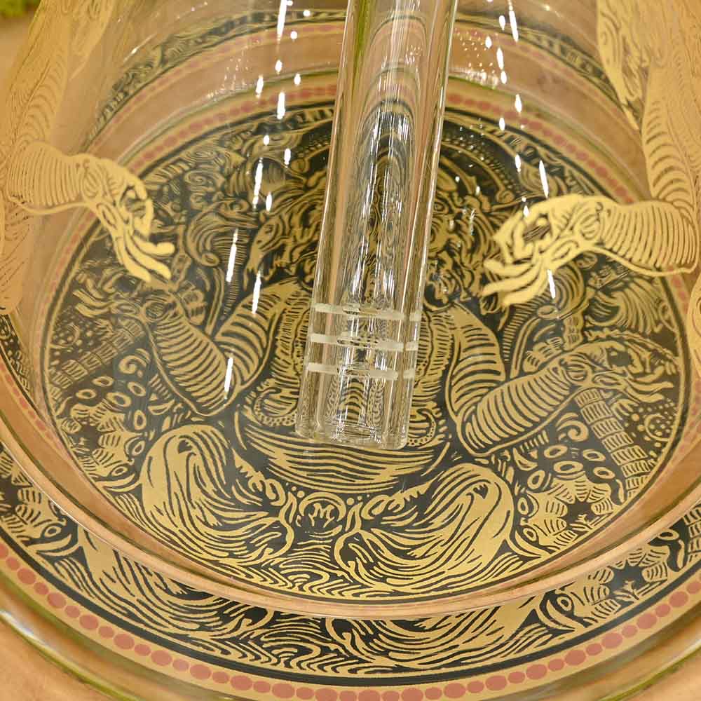 Limited Edition Heavy Beaker Bong - Elefant (42cm)