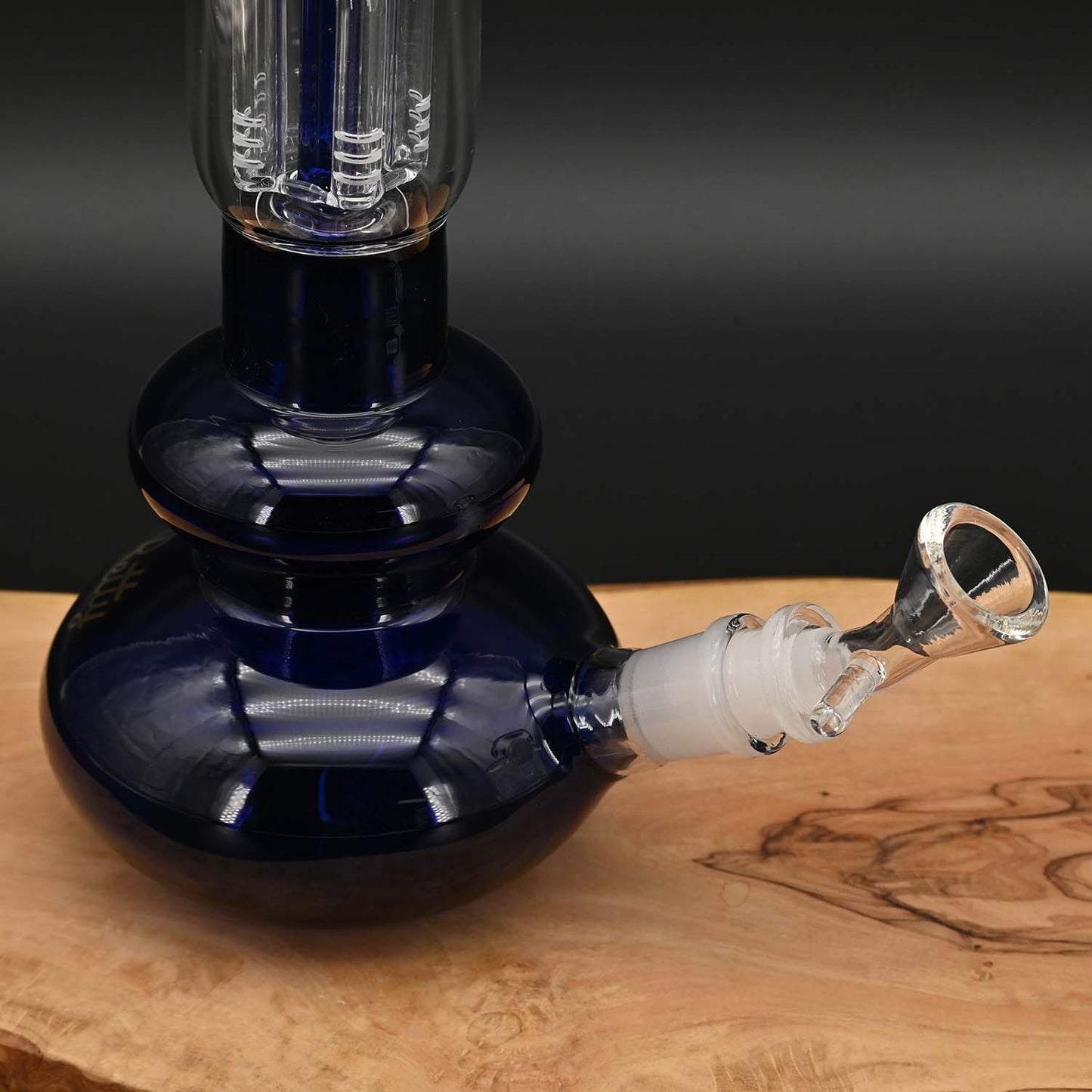 Black Leaf Blue Betty Icebong mit 5-Arm Perkolator (32cm)