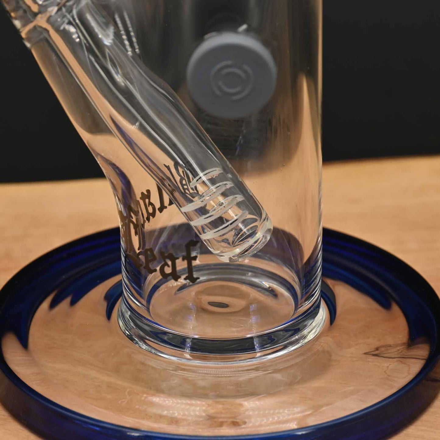Black Leaf Icebong mit 4-Arm Perkolator (30cm)