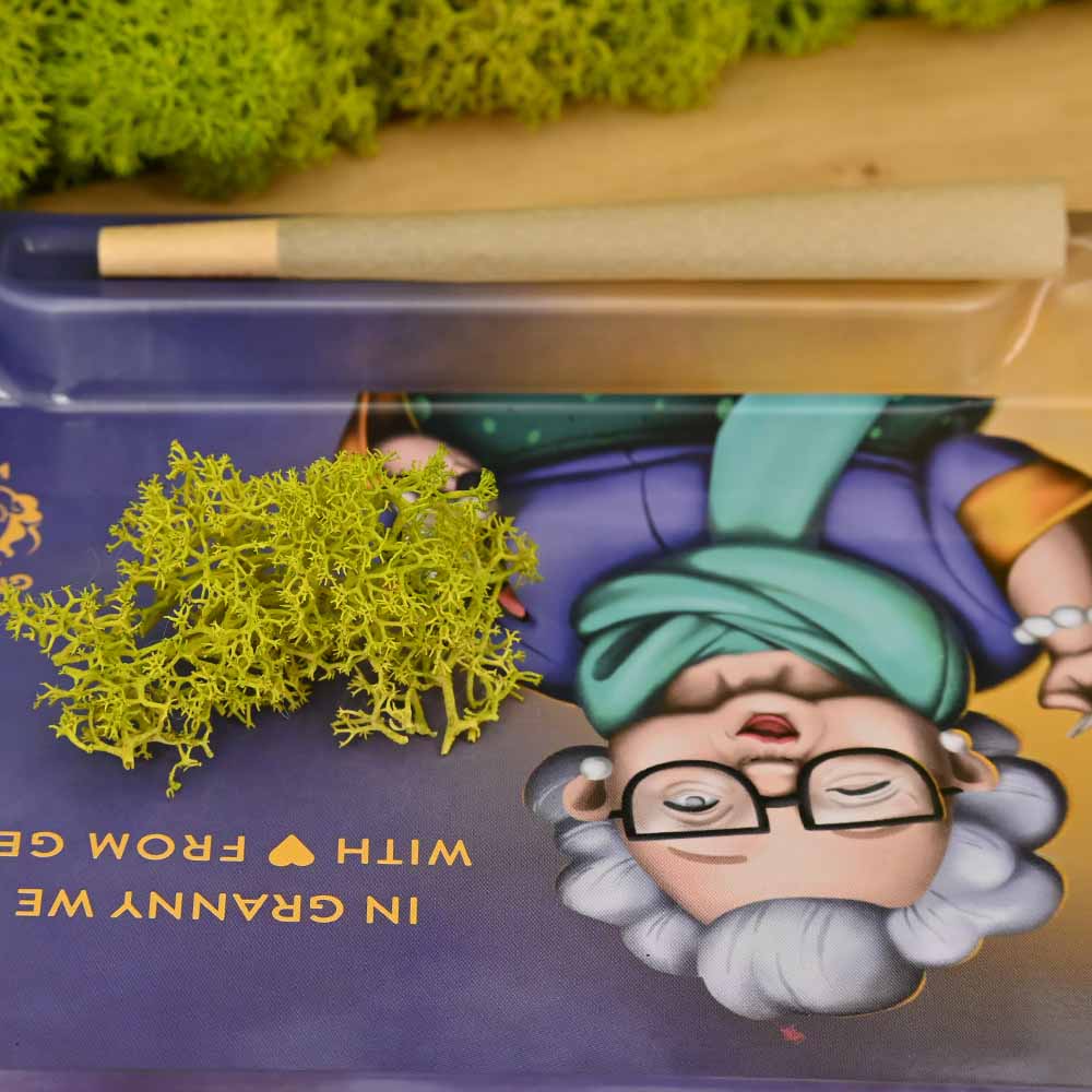 Granny's Rolling Tray mit Joint Ablage - small