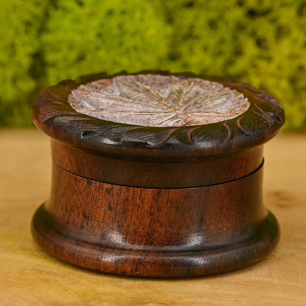 Rosenholzgrinder Leaf 2-teilig. mit Intarsie Ø 55mm