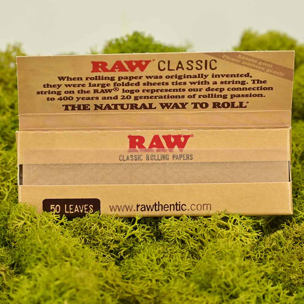 RAW Queen Size 1-1/4 Papers
