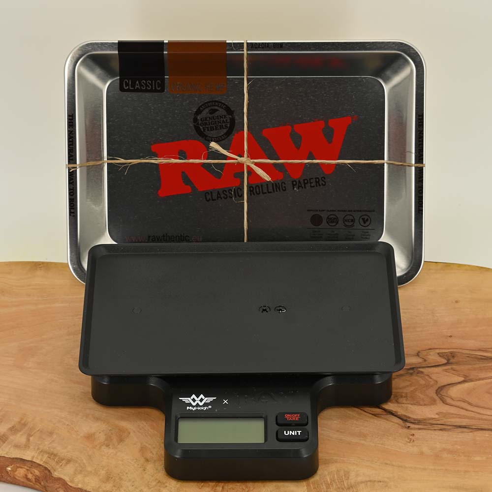 RAW Feinwaage für 1000g - 0,01g