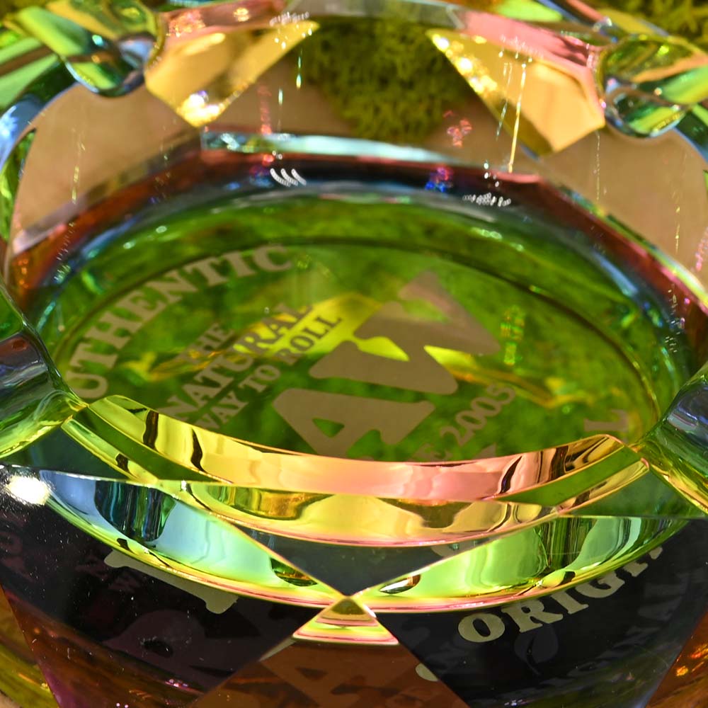 RAW Rainbow Glas Aschenbecher | inkl. Geschenkverpackung