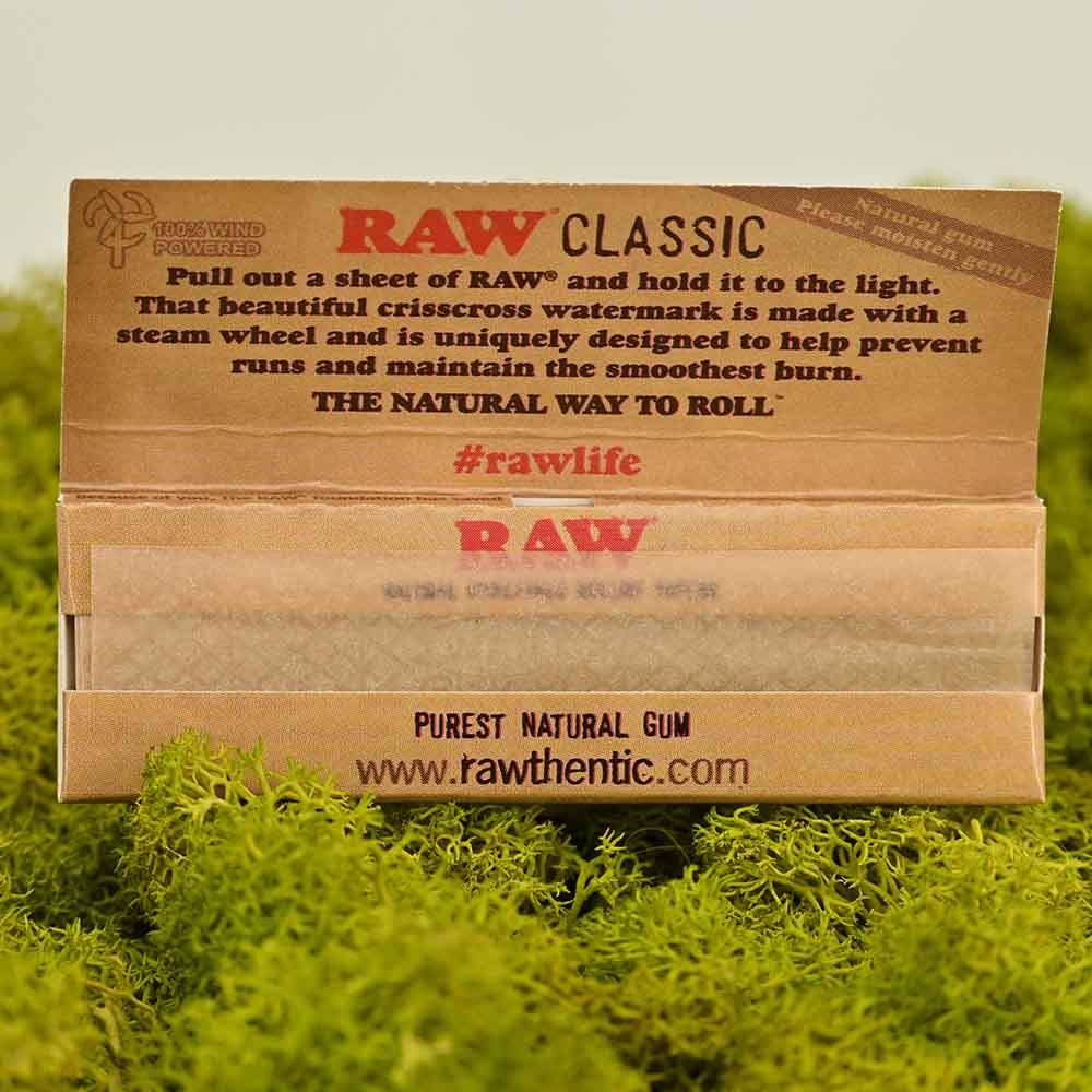 RAW Single Wide Cut Corners Papers
