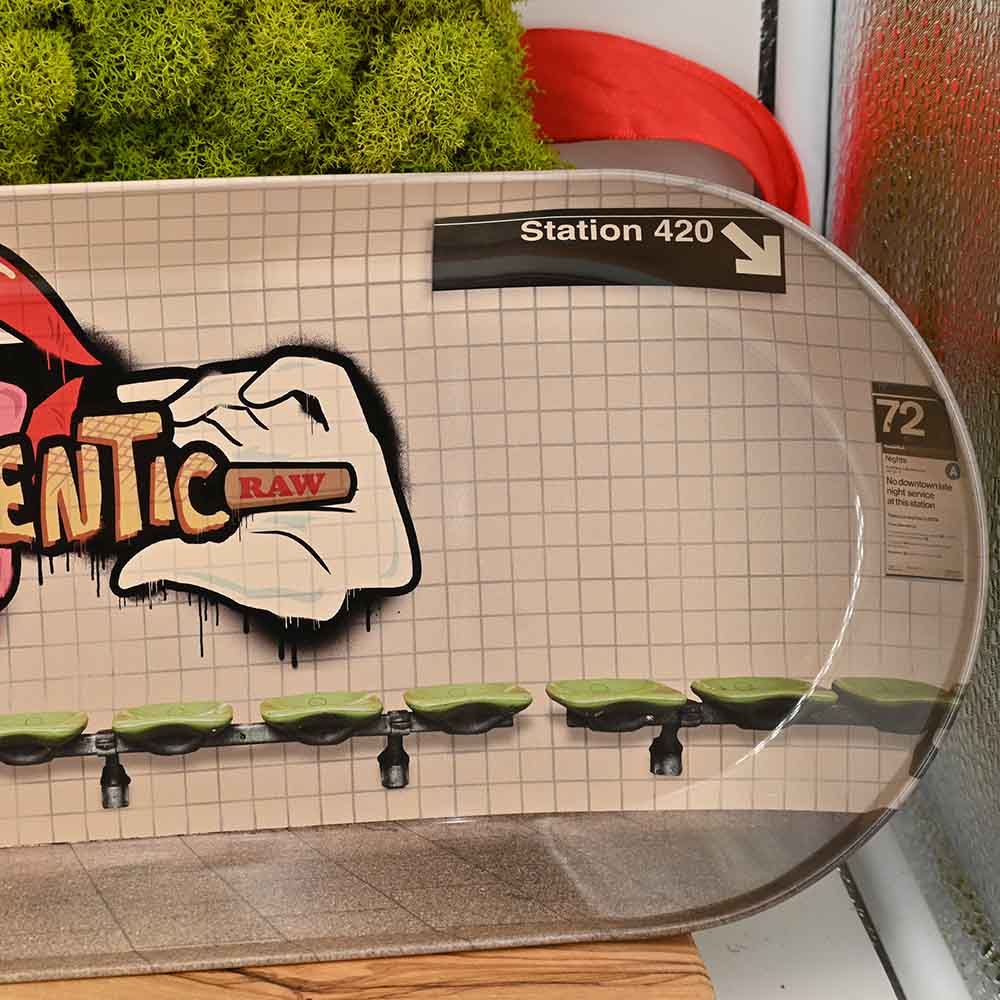 RAW Skate Rolling Tray Deck Graffiti 2