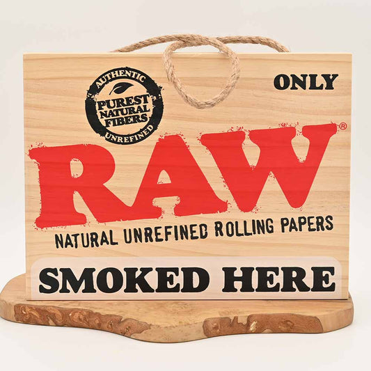 RAW Holzschild - Raw Smoked Here