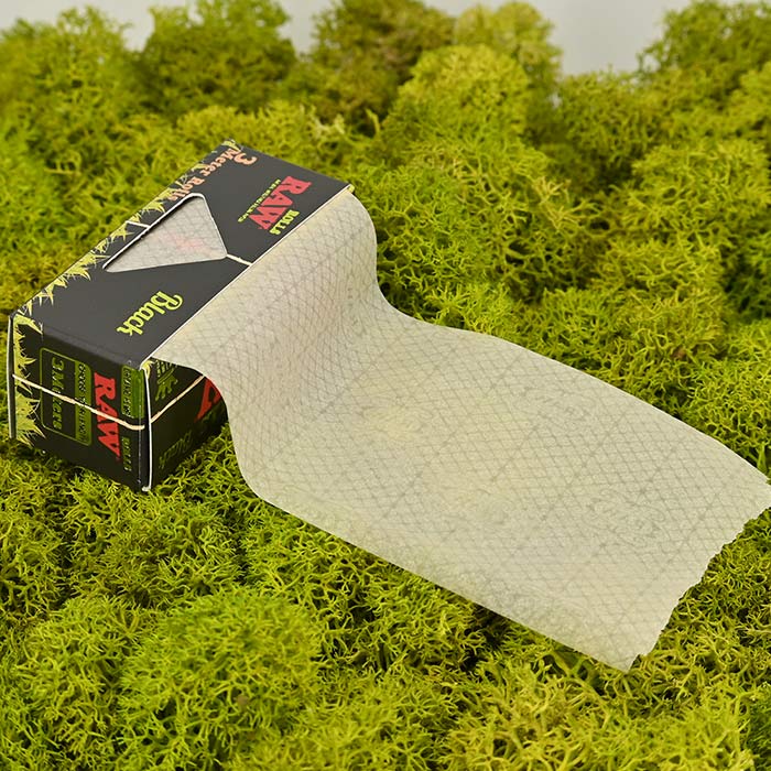 RAW Black Organic Kingsize Rolls