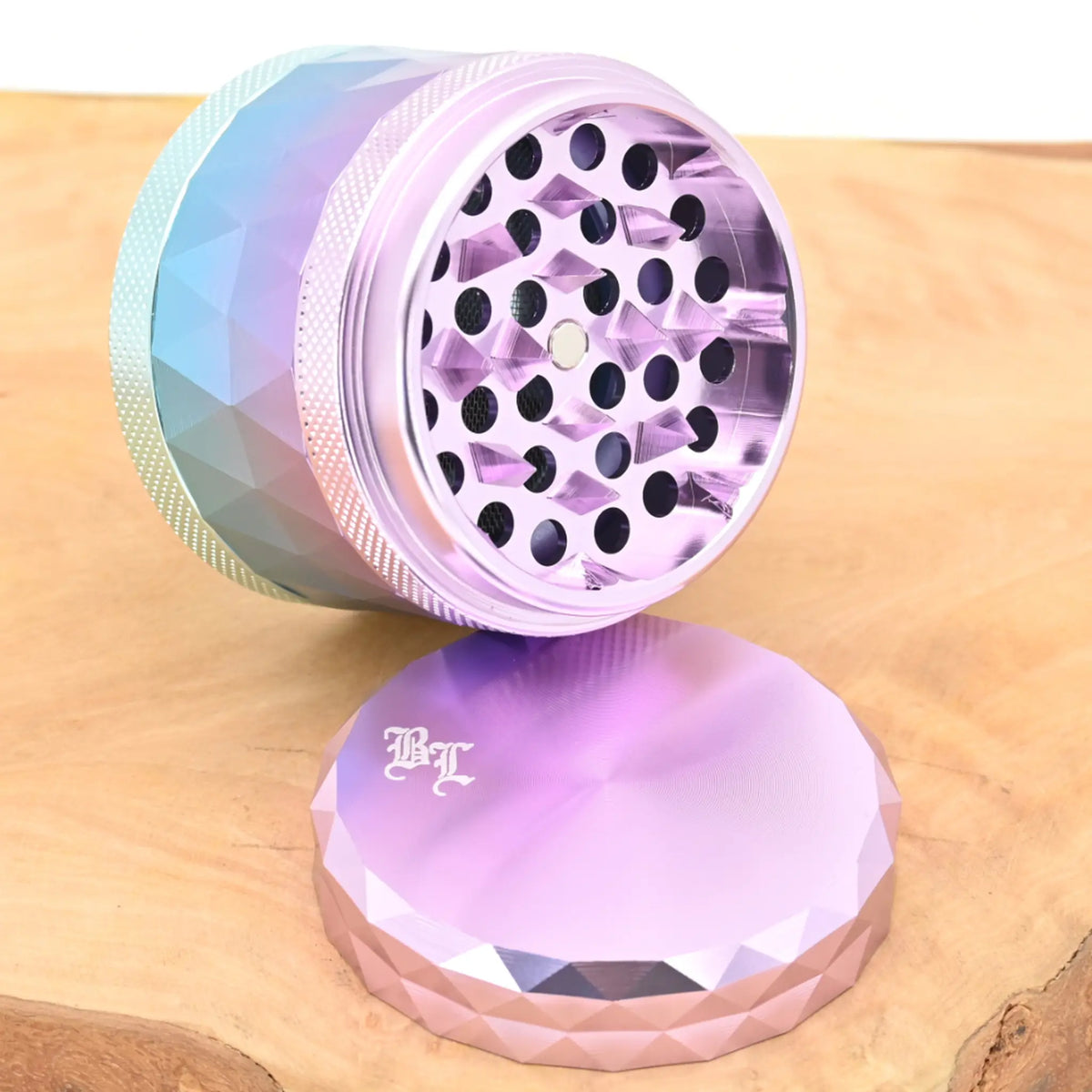 Black-Leaf-Grinder-Changierend-Lila-Blau-Aluminium-Alu-Grinder-Kraeutermuehle-Cannabis-Grinder-Vertrauenswuerdiger-Headshop-Johnnys-Headshop