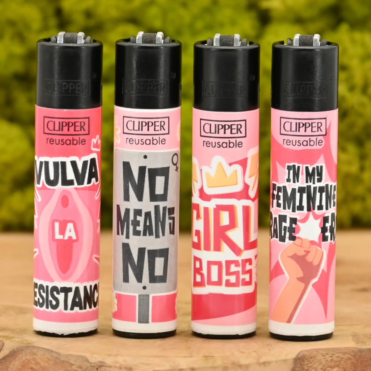 Clipper-Femworld-2-4er-Set-Frauen-Motive-Zuendstift-als-Stopfer-feminine-Designs-Headshop-mit-diskretem-Versand-Johnnys-Headshop