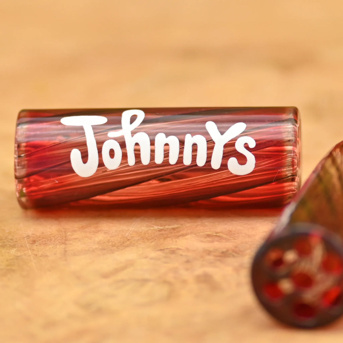 Johnnys-Glasfilter-Ruby-Red-Spiral-Tip-11mm-rubinrot-Glas-Filter-Joint-11mm-Glas-Tip-Bester-Headshop-Deutschland-Johnnys-Headshop