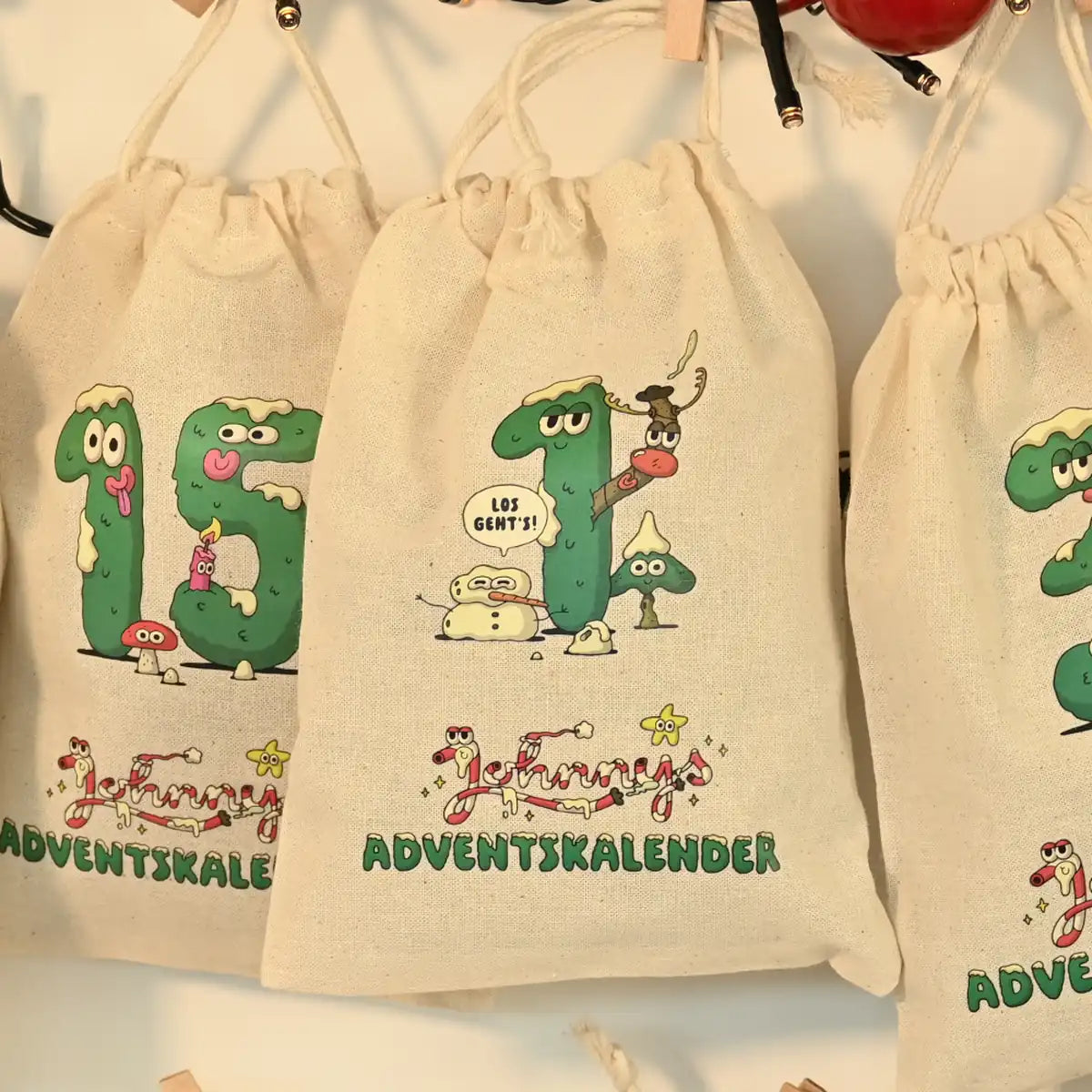 Johnnys-Premium-Adventskalender-420-Adventskalender-Rauchzubehoer-Premium-Produkte-Online-Headshop-guenstig-kaufen-Johnnys-Headshop