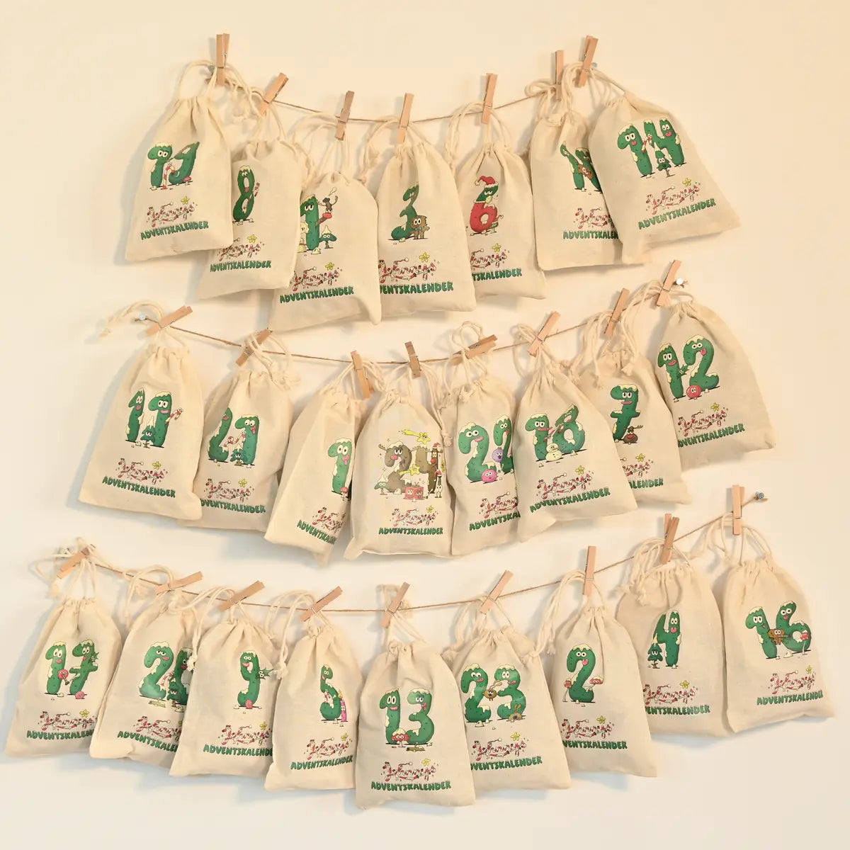 Johnnys-Premium-Adventskalender-Weihnachtskalender-fuer-Kiffer-2026-24-Tuerchen-Geschenk-Headshop-Qualitaetsprodukte-online-Johnnys-Headshop