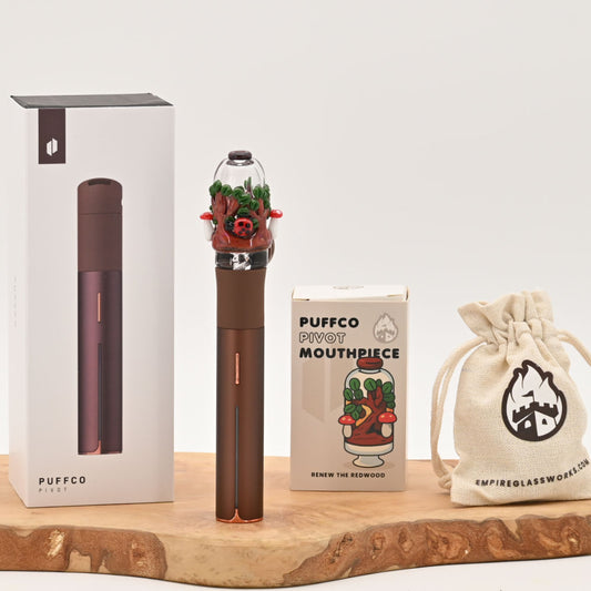 Puffco Pivot Mocha + „Renew the Redwood" Aufsatz