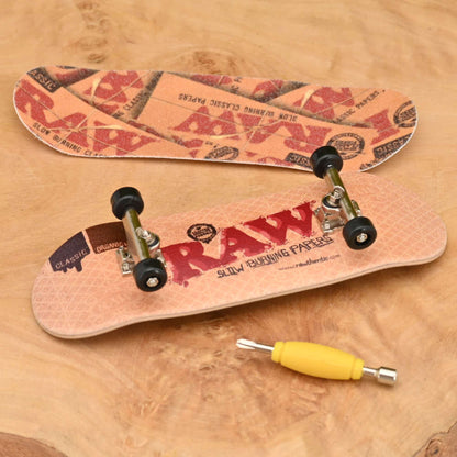 RAW Fingerboard