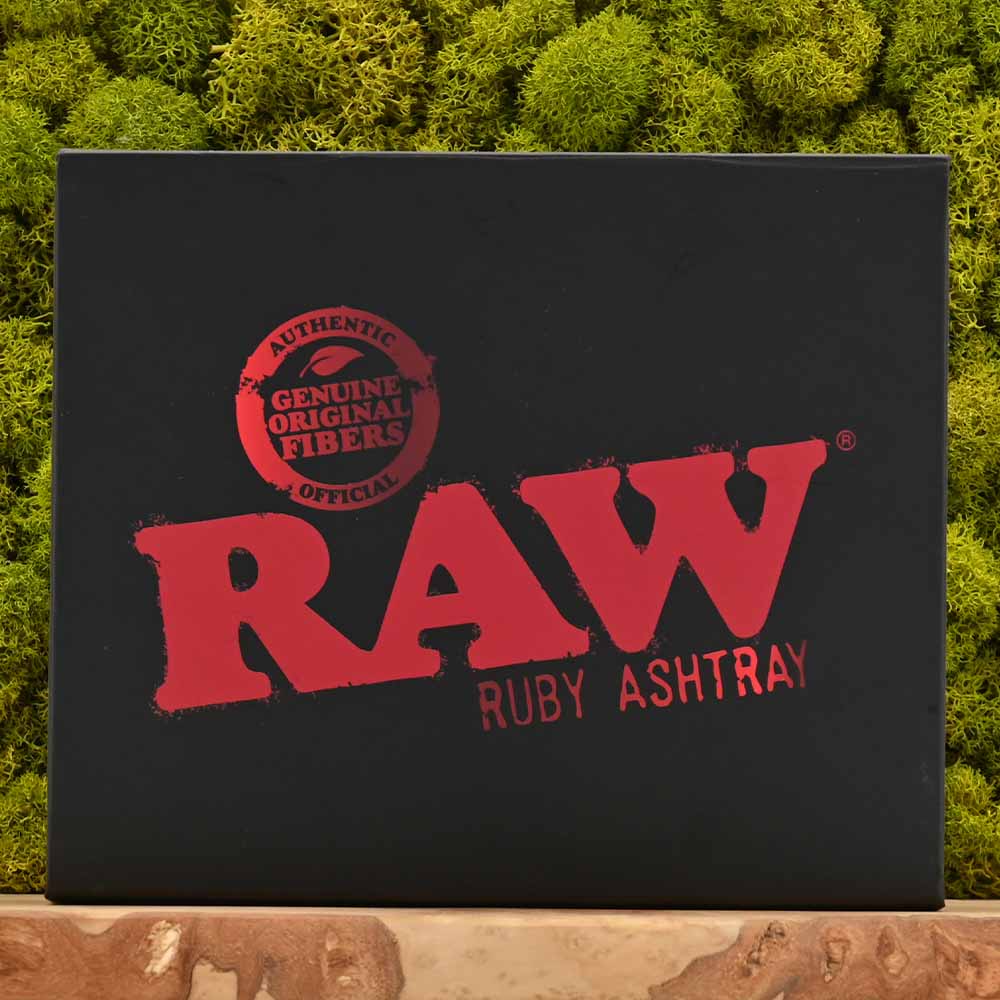 RAW Ruby Red Glas Aschenbecher | inkl. Geschenkverpackung