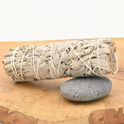 weisser_salbei_kalifornien_25_35g_white_sage_salvia_apiana_raeucherbuendel_smudge_stick_raeucherwerk_kaufen_headshop_Johnnys_Headshop