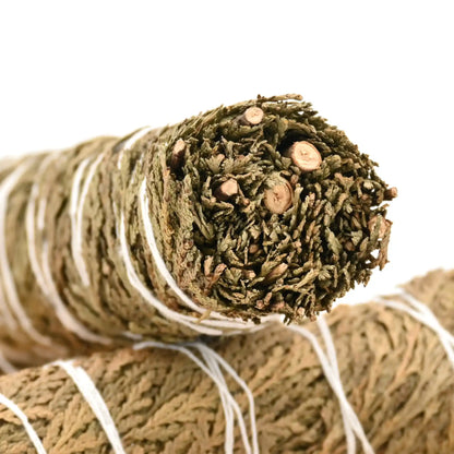Raeucherbuendel-Zeder-gross-75g-Zeder-raeuchern-XL-Bundle-22cm-Raeucherwerk-Waldduft-Online-Headshop-guenstig-kaufen-Johnnys-Headshop