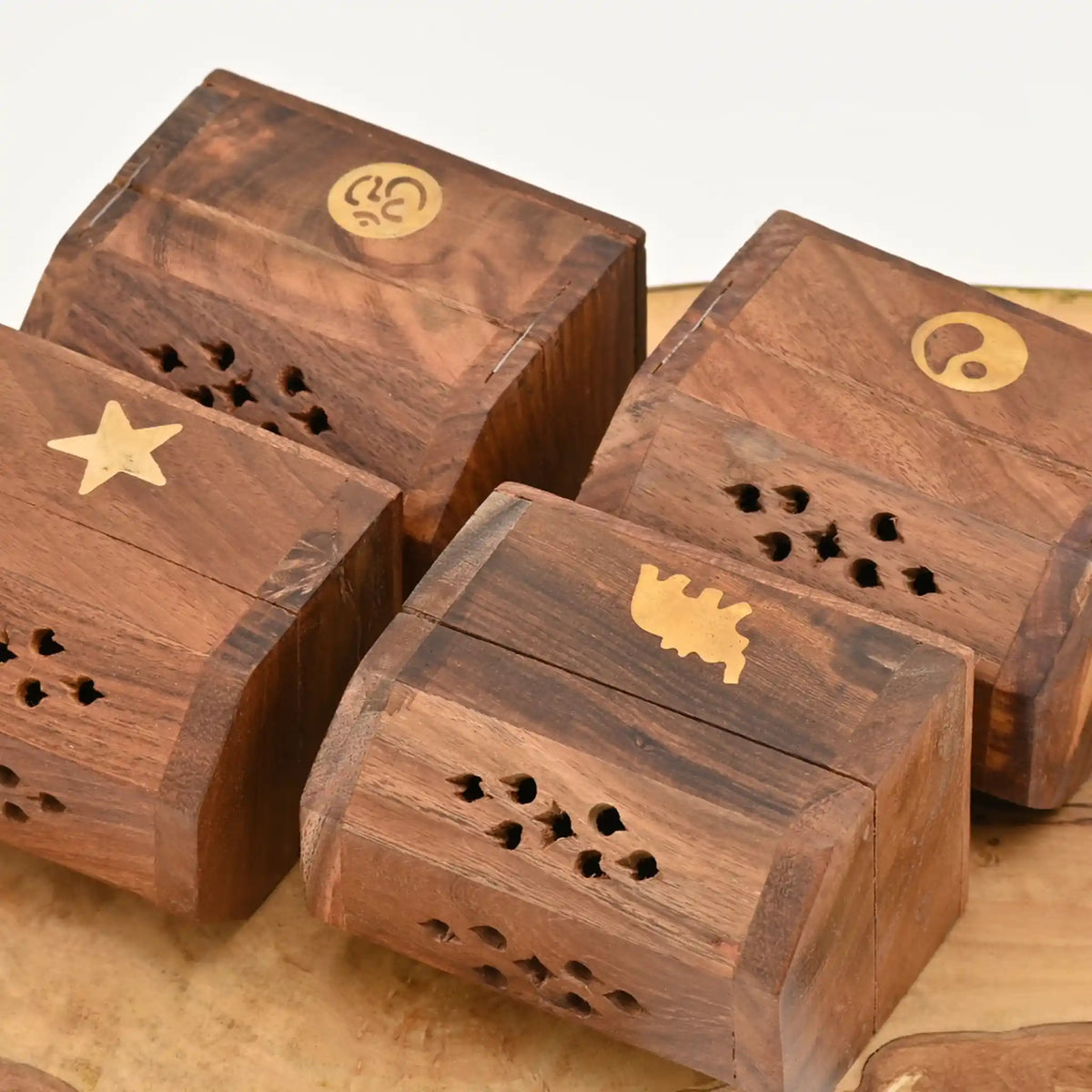 holz_box_8cm_motivauswahl_stern_blatt_raeucherkegel_halter_zubehoer_guenstig_headshop_Johnnys_Headshop