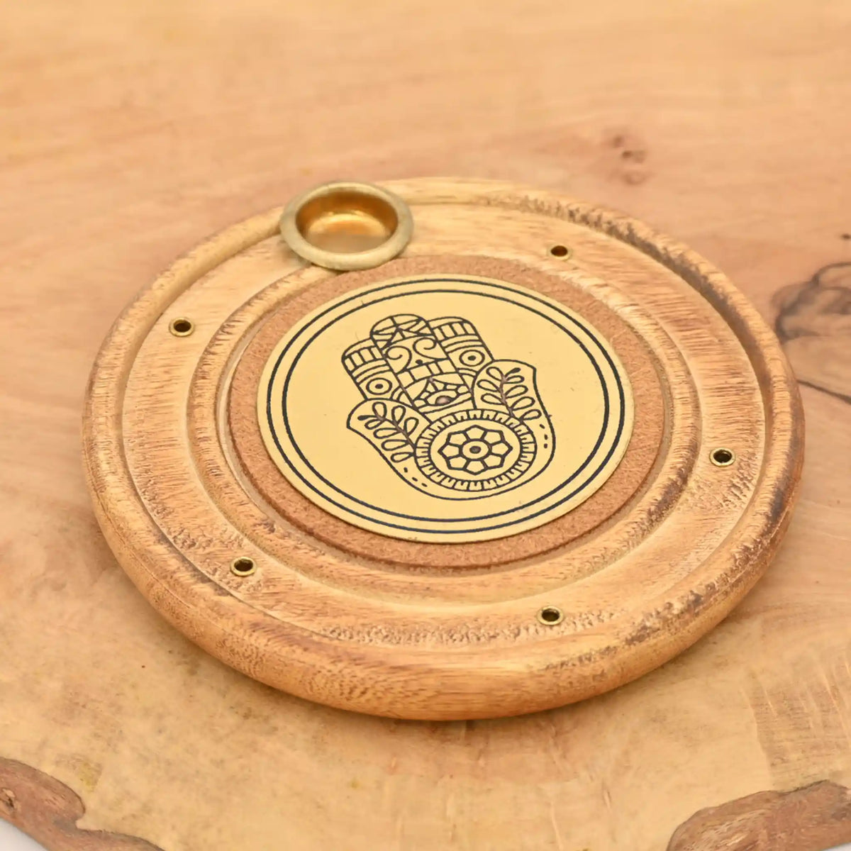 gold_hand_10cm_hamsa_motiv_holzteller_raeucherstaebchen_halter_zubehoer_kaufen_headshop_Johnnys_Headshop