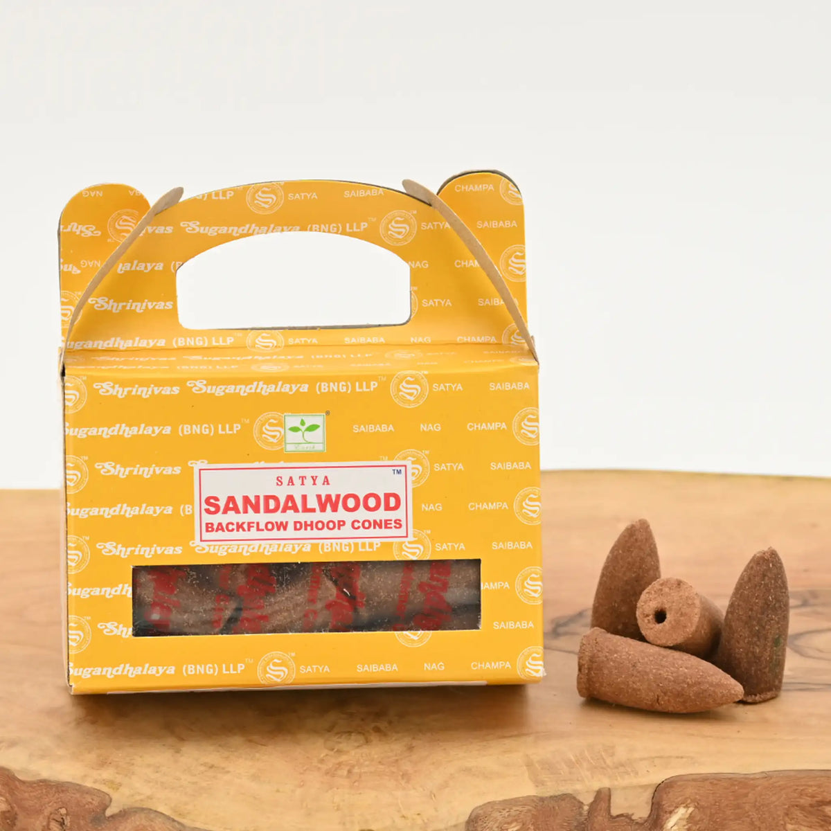 satya_sandalwood_24_stueck_sandelholz_cremig_raeucherkegel_rueckfluss_backflow_kaufen_headshop_Johnnys_Headshop