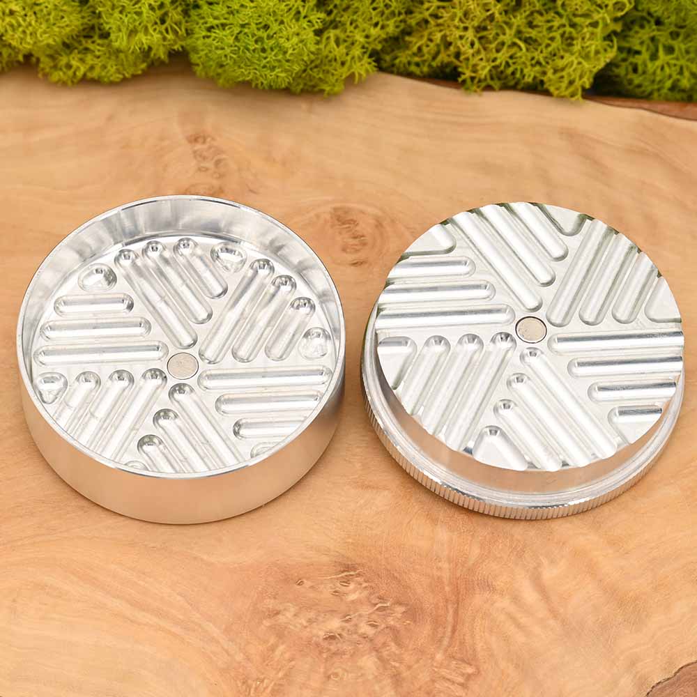 Black Leaf Squishy Zahnlos Grinder 2-teilig - ⌀63mm