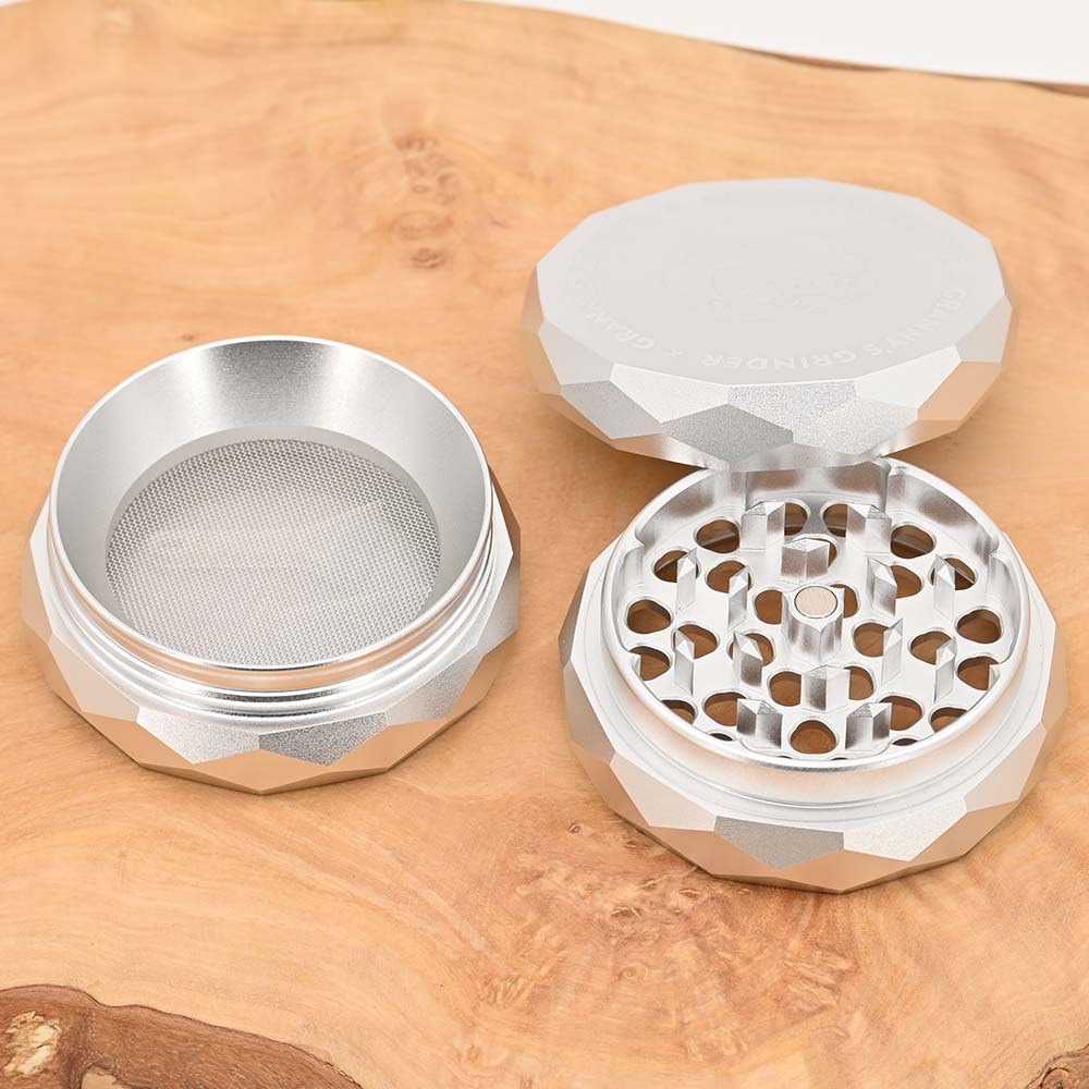 Granny's Grip Grinder | ∅ 63mm - silber