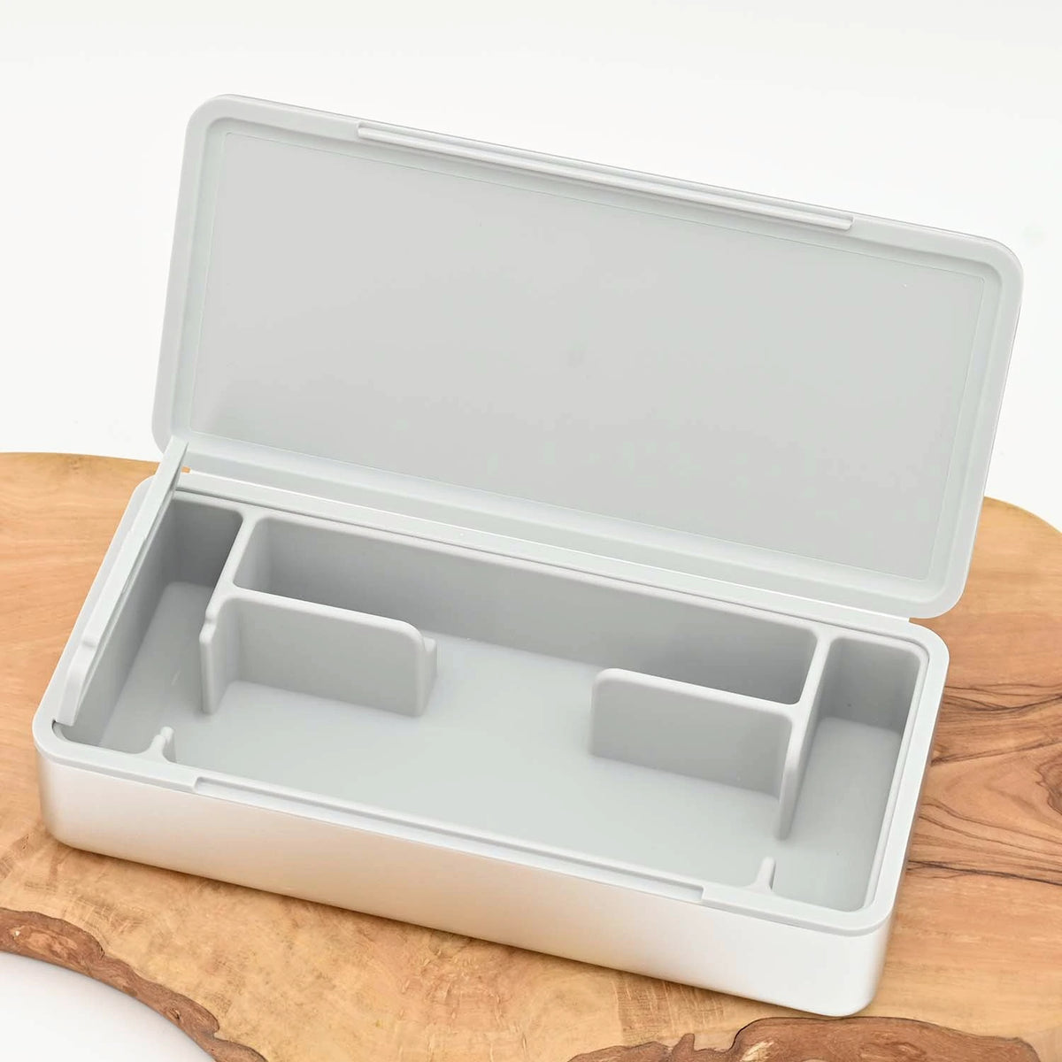puffco_pivot_travel_case_geoeffnet_dabbing_zubehoer_e_rig_tasche_wax_tragbar_headshop_Johnnys_Headshop