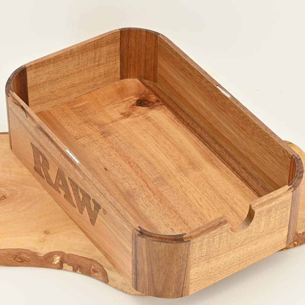 RAW Wooden Cache Box - Rolling Tray als Deckel